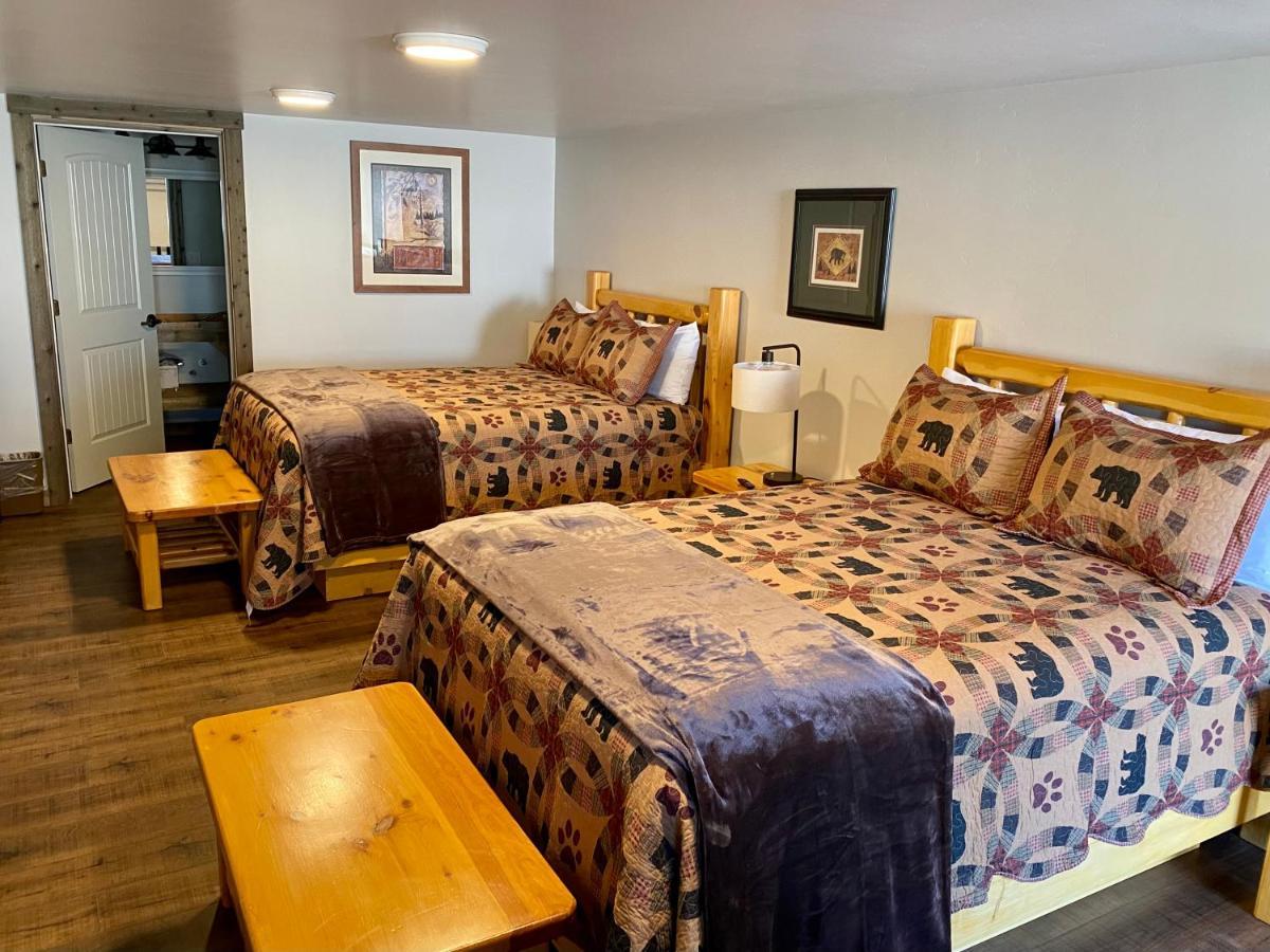 Island Park Lodge Eksteriør bilde